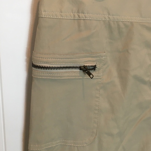 Women’s straight Khaki skirt - Picture 3 of 4